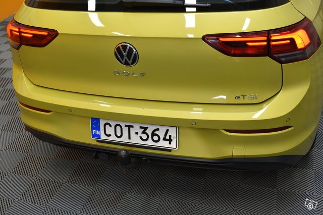 Volkswagen Golf 9