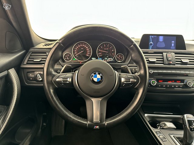 BMW 328 18