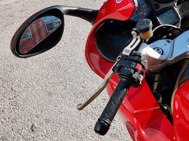 Ducati ST4 -99, hyvät renkaat, sivulaukaukut 16