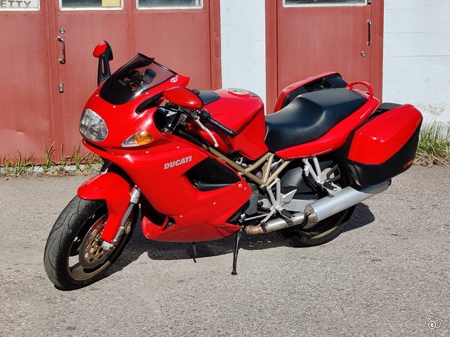 Ducati ST4 -99, hyvät renkaat, sivulaukaukut 11