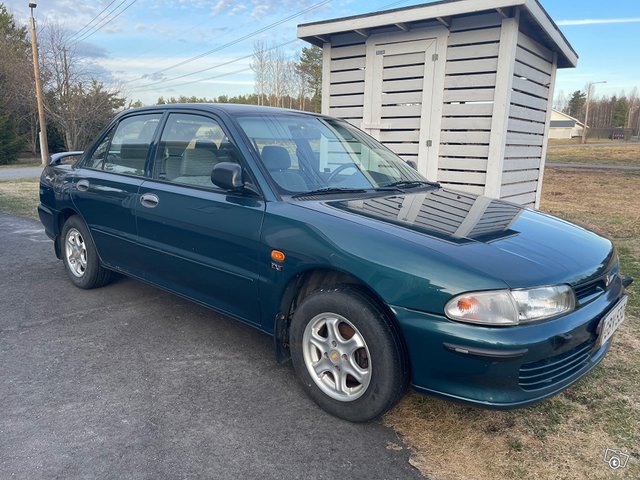 Mitsubishi Lancer 3