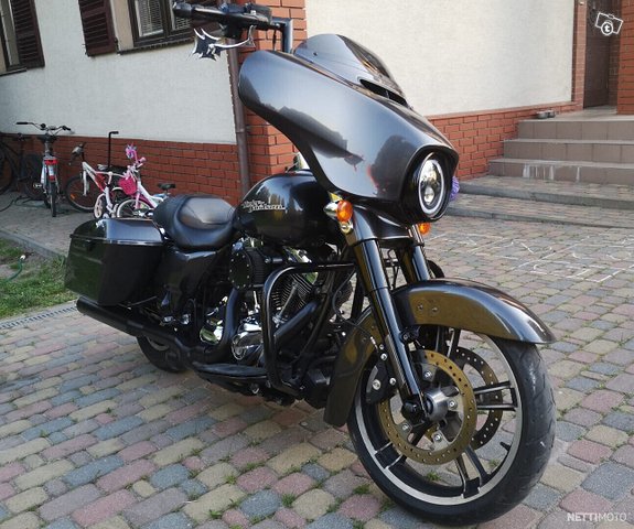 Harley-Davidson Touring, kuva 1