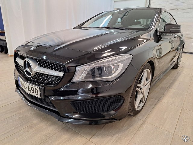 MERCEDES-BENZ CLA 2