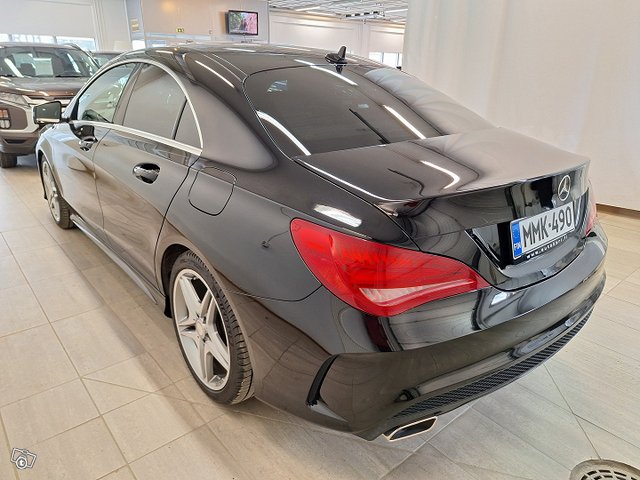 MERCEDES-BENZ CLA 3