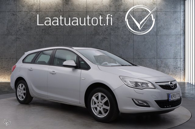 Opel Astra 6