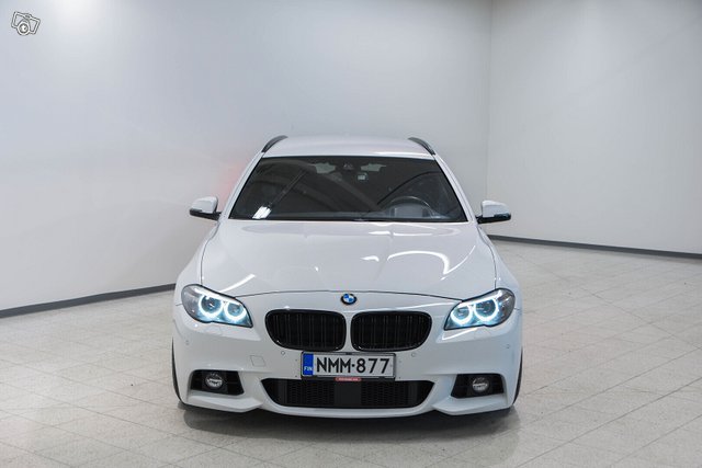 BMW 535 2