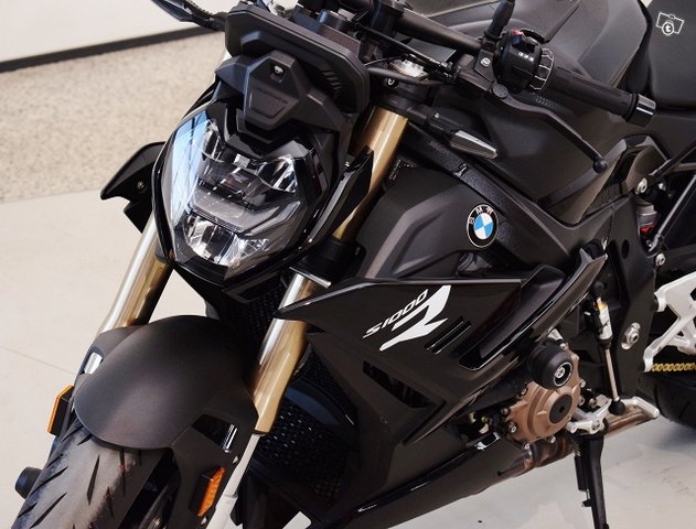 BMW S 1000R 18