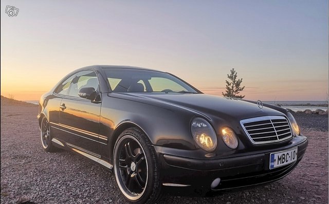 Mercedes-Benz CLK 320, kuva 1