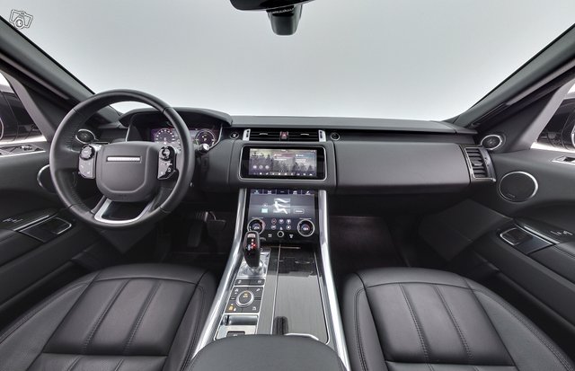 Land Rover Range Rover Sport 10