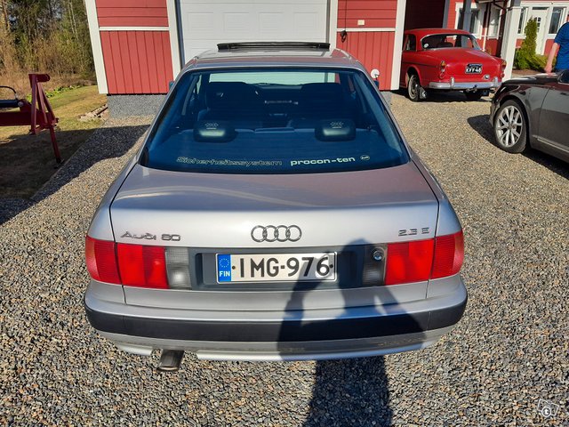 Audi 80-sarja 4