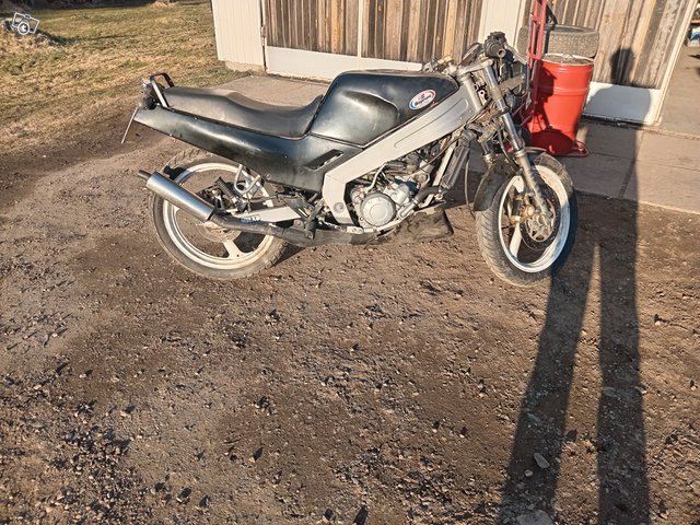 Yamaha tzr 125 4