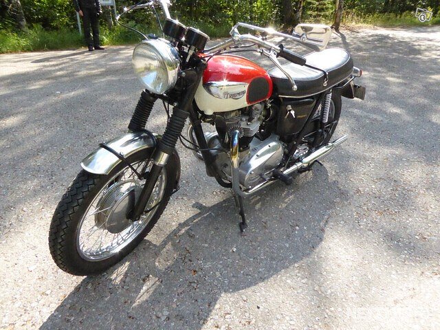 Triumph Trophy TR6R -67 museoajoneuvo, kuva 1