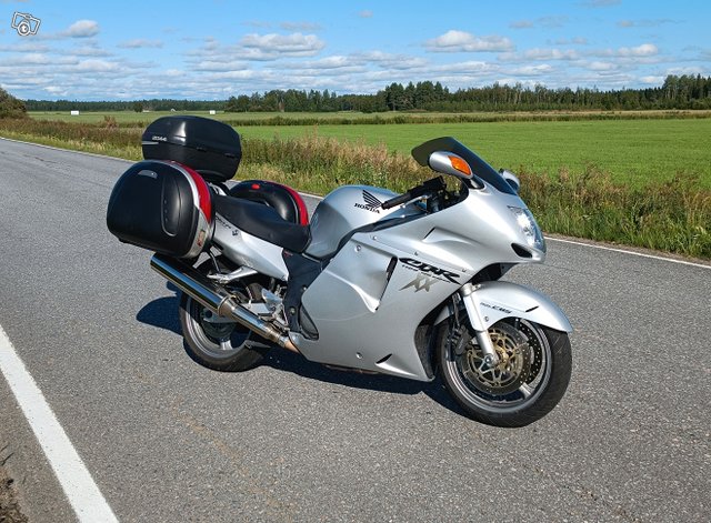 Honda CBR 1100xx 1