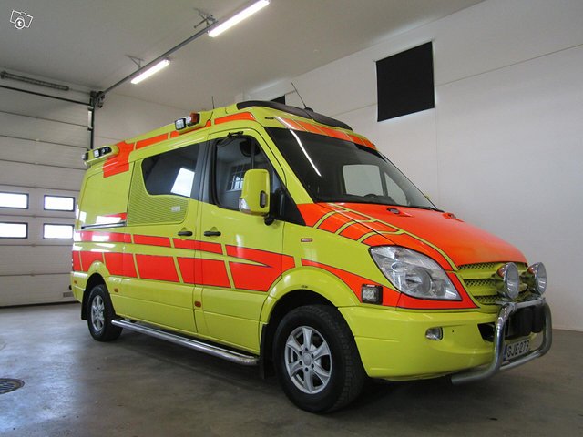 Mercedes-Benz Sprinter 2