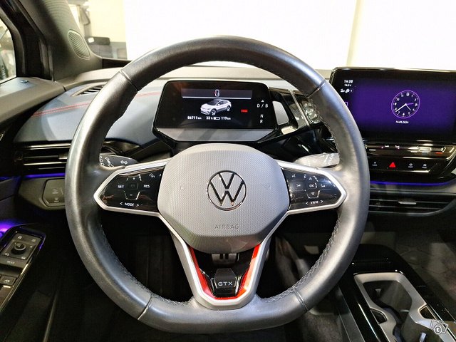Volkswagen ID.4 10