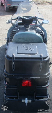 Polaris WideTrak LX 8