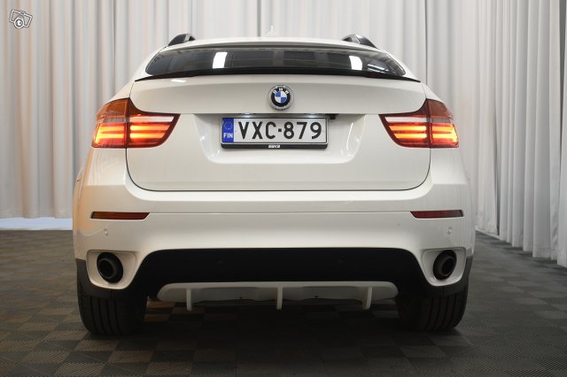 BMW X6 7