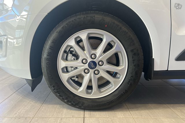 Ford Transit Connect 11