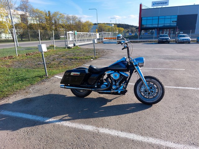 Harley Davidson, Fhlr Road King 4