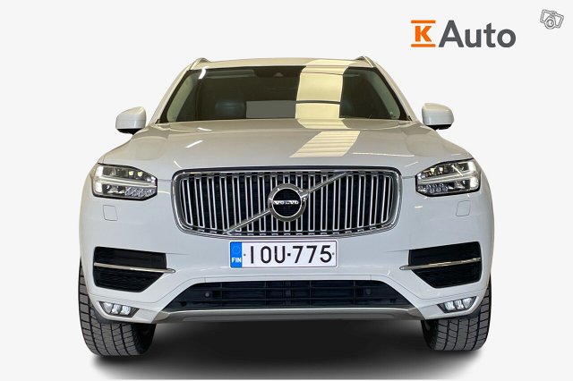 Volvo XC90 4