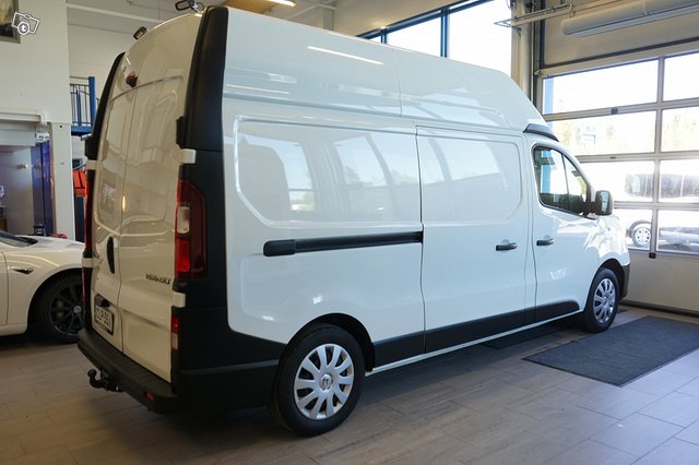 Renault Trafic 5