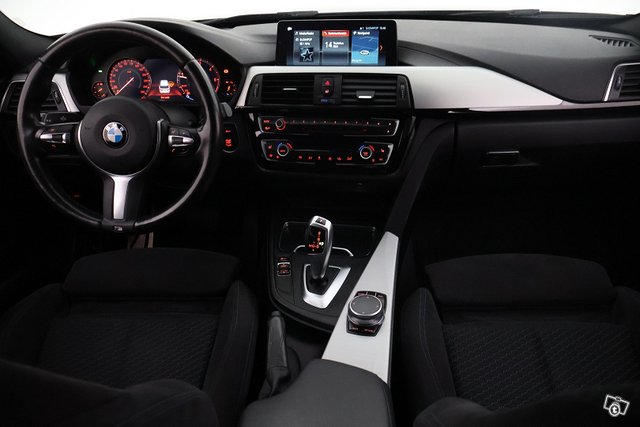 BMW 320 Gran Turismo 16