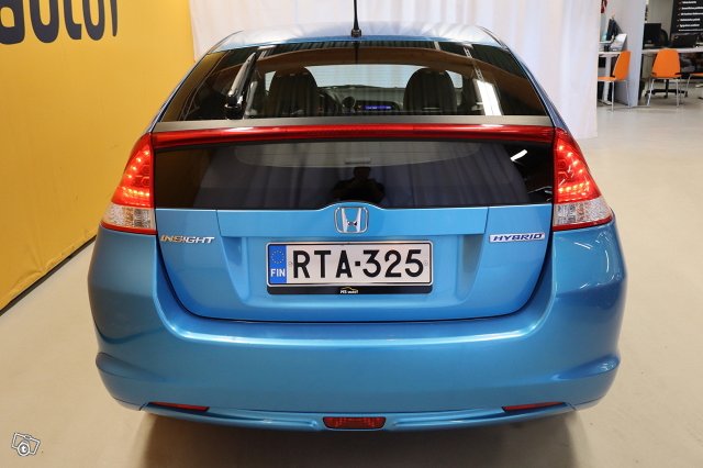 Honda Insight 7