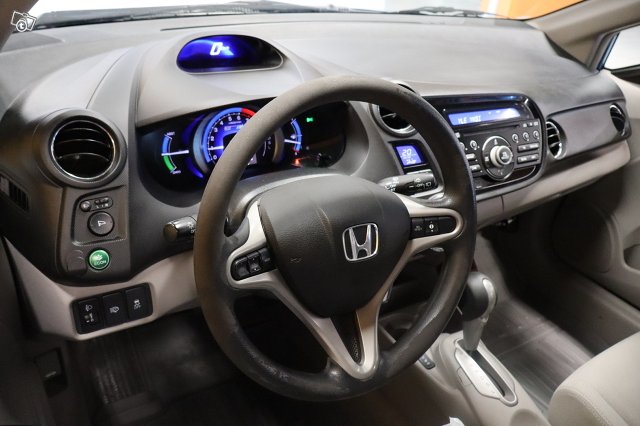 Honda Insight 10