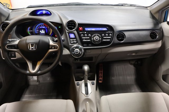 Honda Insight 11