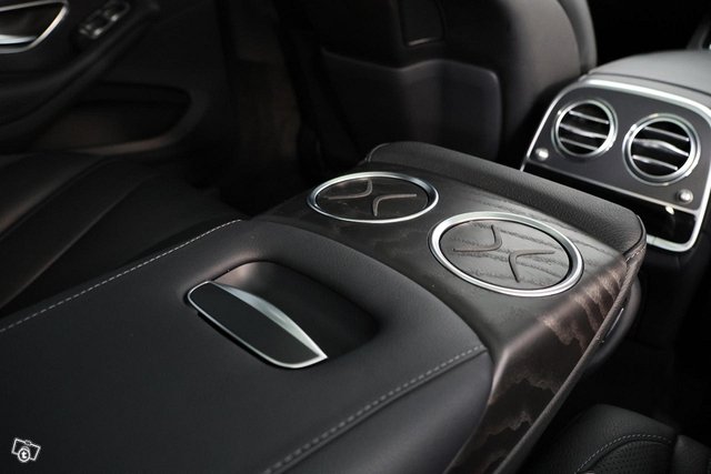 Mercedes-Benz S 6