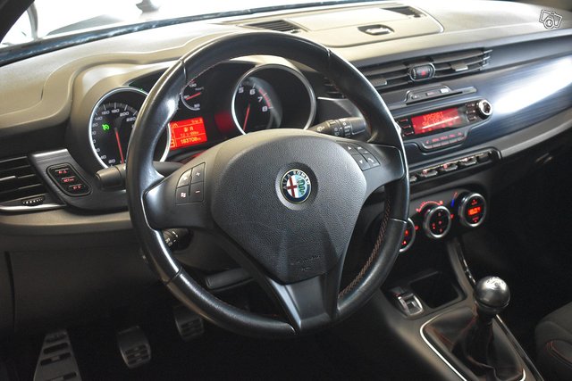 Alfa Romeo Giulietta 3