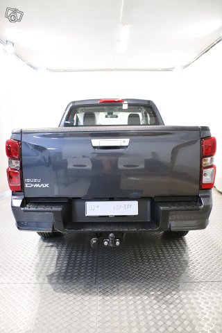 Isuzu D-Max 17