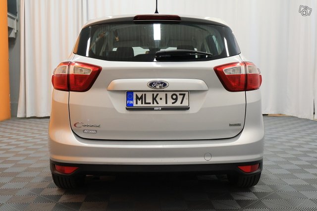 Ford C-Max 7