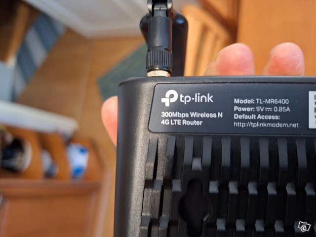TP-Link MR6400 4G LTE WiFi reititin, kuva 1