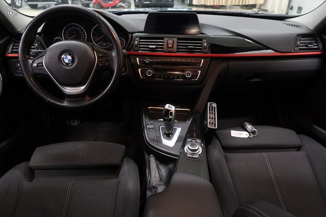 BMW 320 9