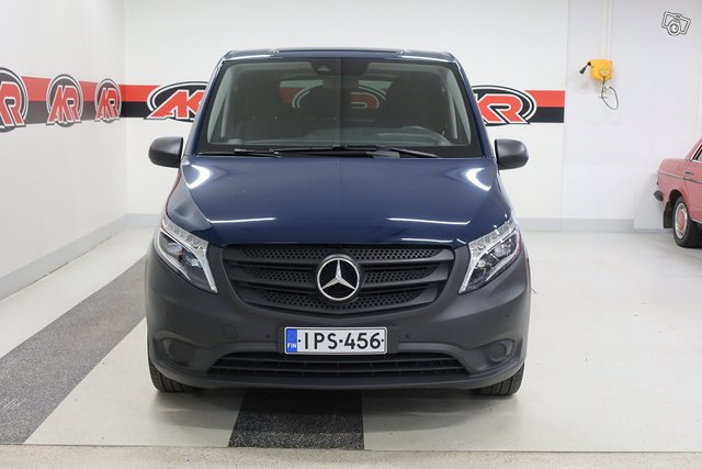 MERCEDES-BENZ VITO 2