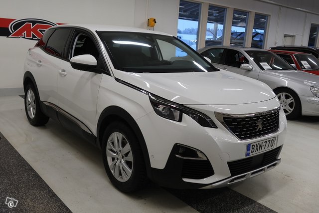 PEUGEOT 3008 3