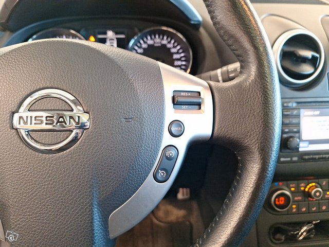Nissan Qashqai 23