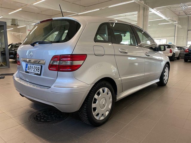 Mercedes-Benz B 6