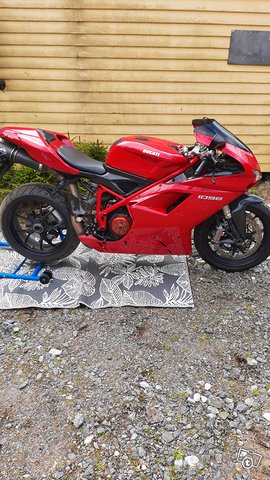 Ducati 1098 4