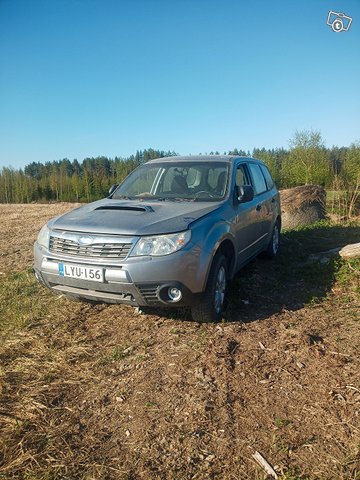 Subaru Forester 1