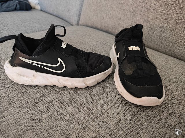 Nike kengät, kuva 1