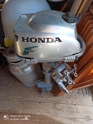 Honda BF2.3D, kuva 1
