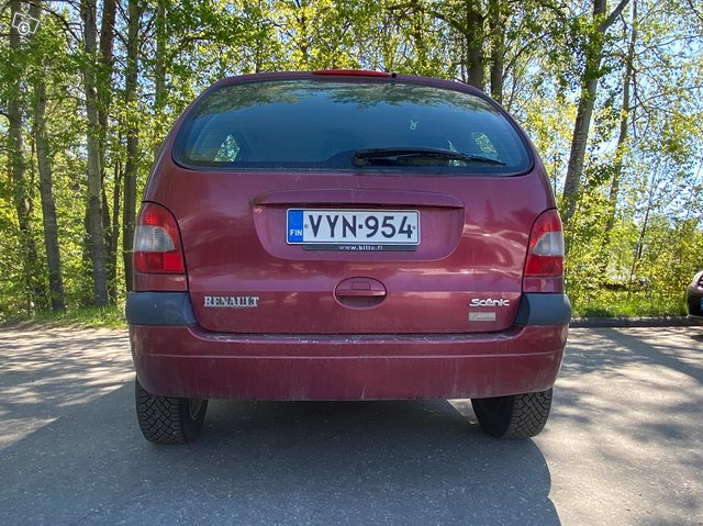 Renault Scenic 8