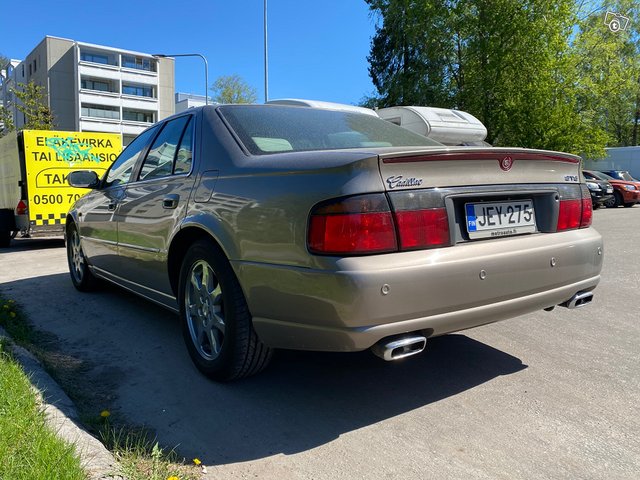 Cadillac Seville 2