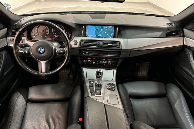 BMW 520 8