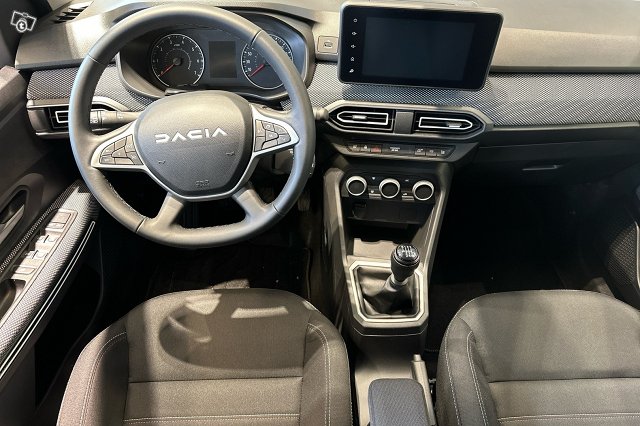 Dacia Jogger 10