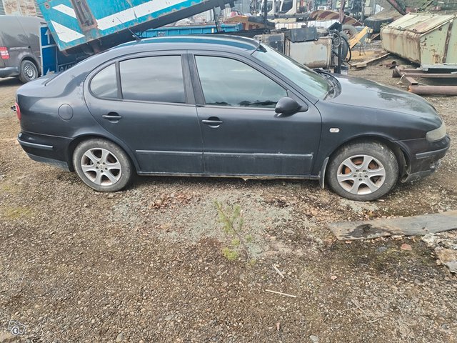 SEAT Toledo 5