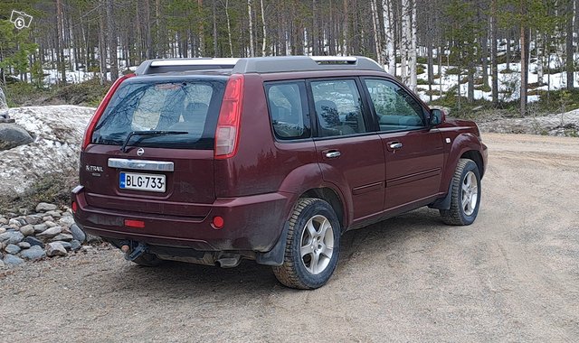 Nissan X-Trail 2