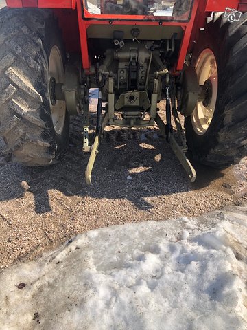 4-veto traktori ,Zetor 6745 4